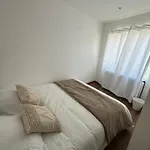 Normandy Apartment *